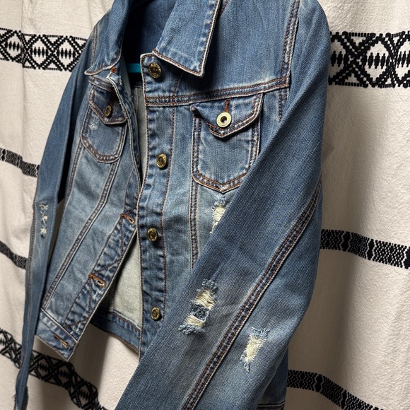 Stetson Blue Distressed cropped Denim Jacket with western embroidered back. - Picture 4 of 5